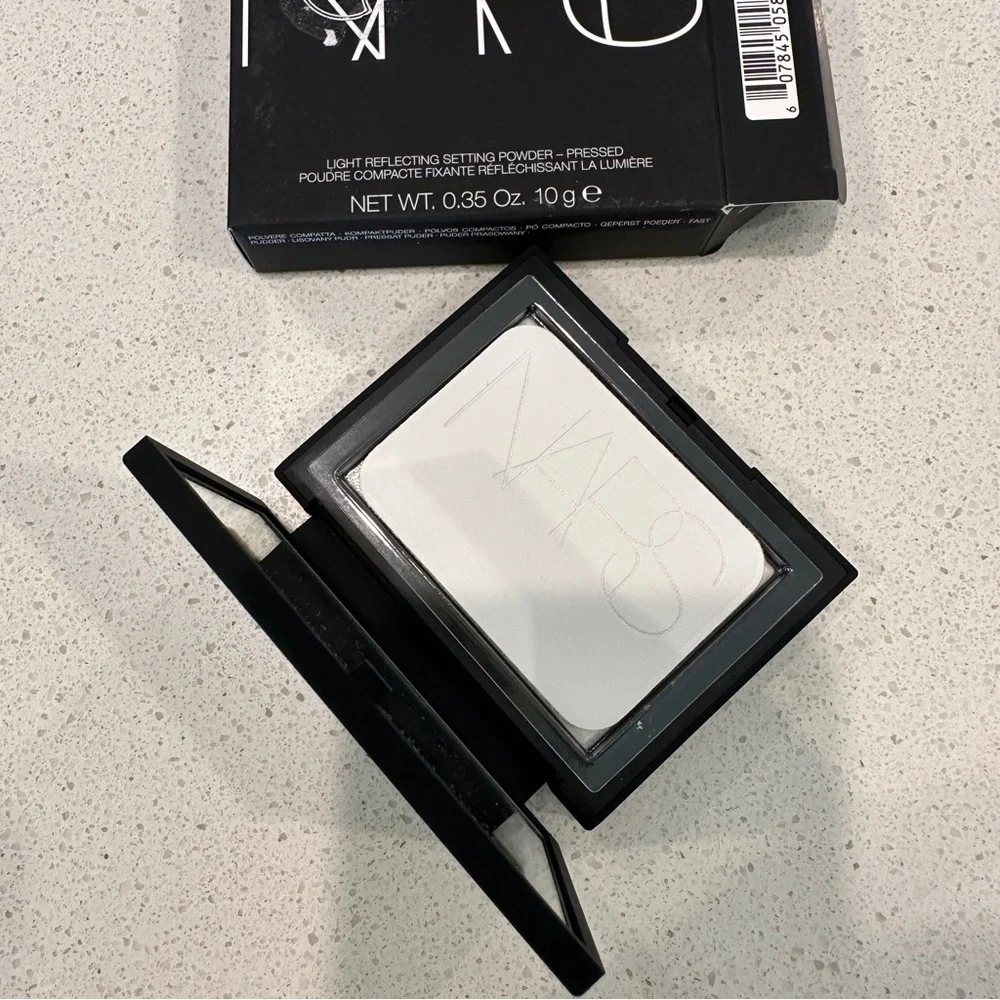 NEW Nars Full Size 10g Light Reflecting Setting Powder in Crystal 5894